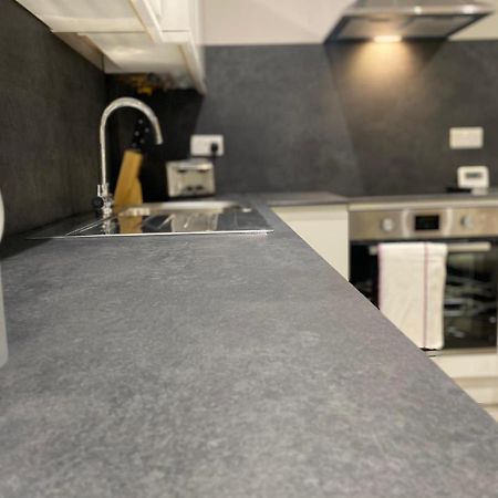 ווטפורד Amazing Central High Street Self Contained Apartments By Syl מראה חיצוני תמונה
